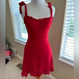 Excellent condition Reformation Christine dress in size 2 red